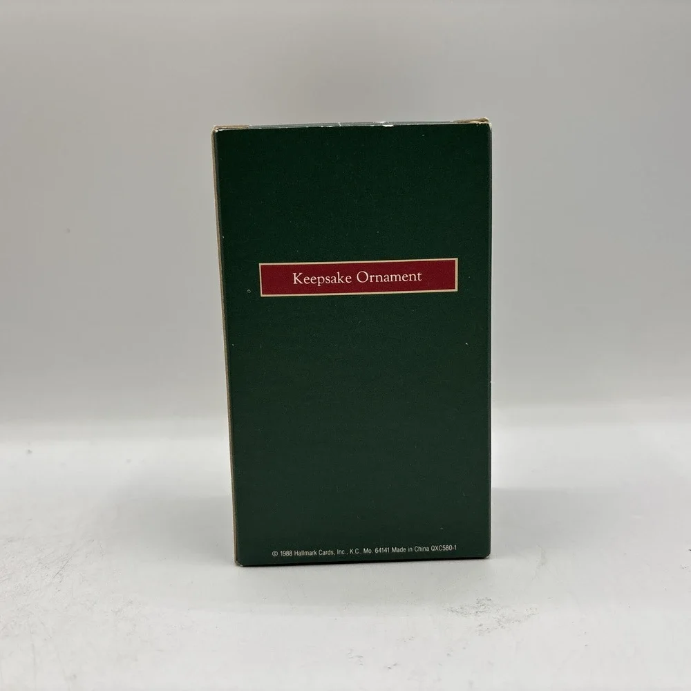 Hallmark Keepsake Ornament Collector's Club 1988 Sleighful Of Dreams Vintage EUC
